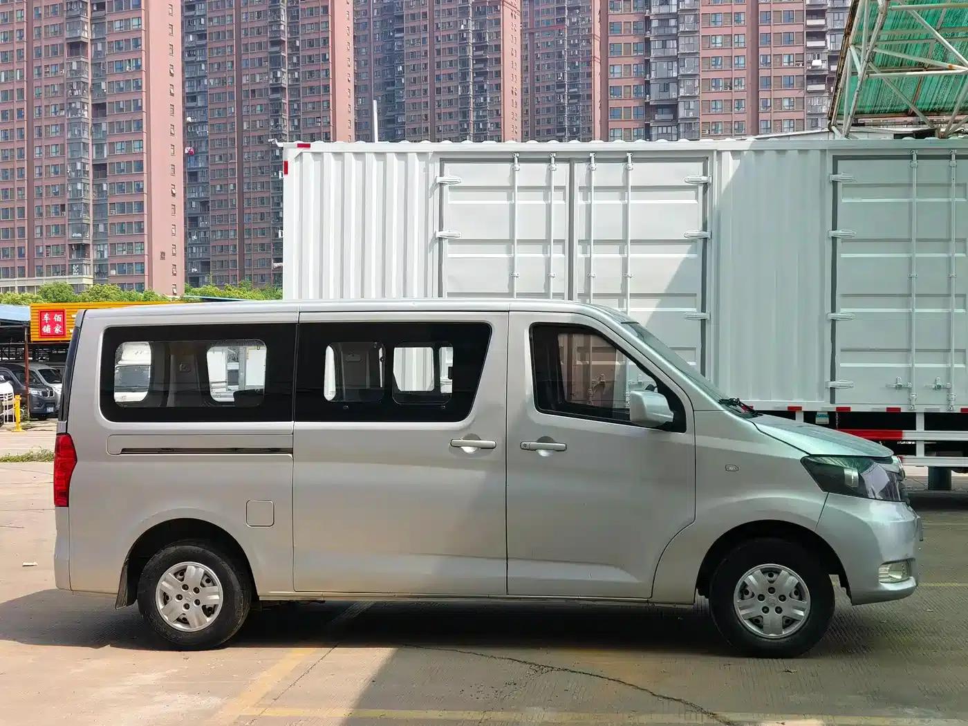 Changan Ruixing M70 2019 1.5L Comfort 6-seater National VI Flat Top Rear Hatchback DAM15KL — миниатюра 4
