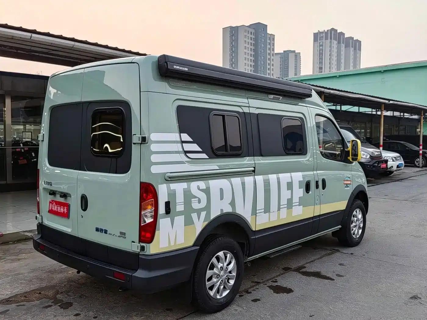 SAIC MAXUS V80 RV 2022 2.0T Traveler RVLIFE Camping Edition — миниатюра 18
