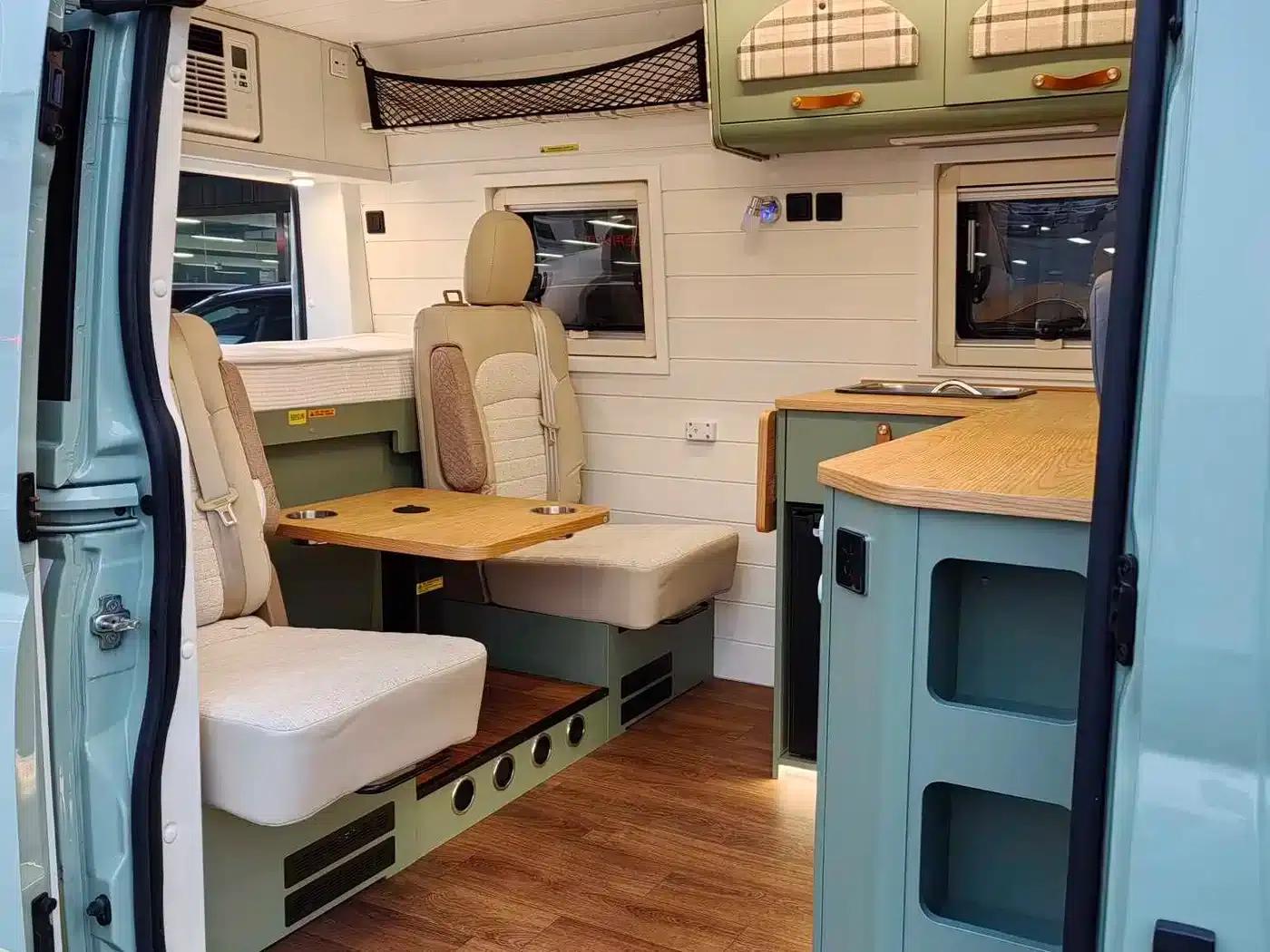 SAIC MAXUS V80 RV 2022 2.0T Traveler RVLIFE Camping Edition — миниатюра 10