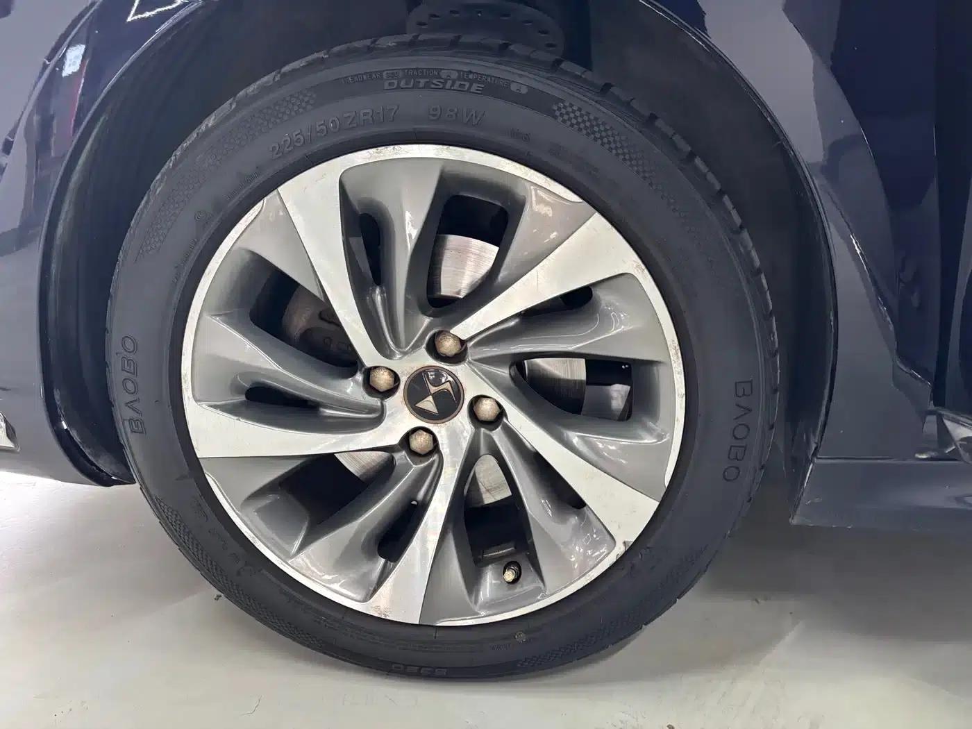 DS 5LS 2014 1.6T Luxury Edition THP160 — миниатюра 12