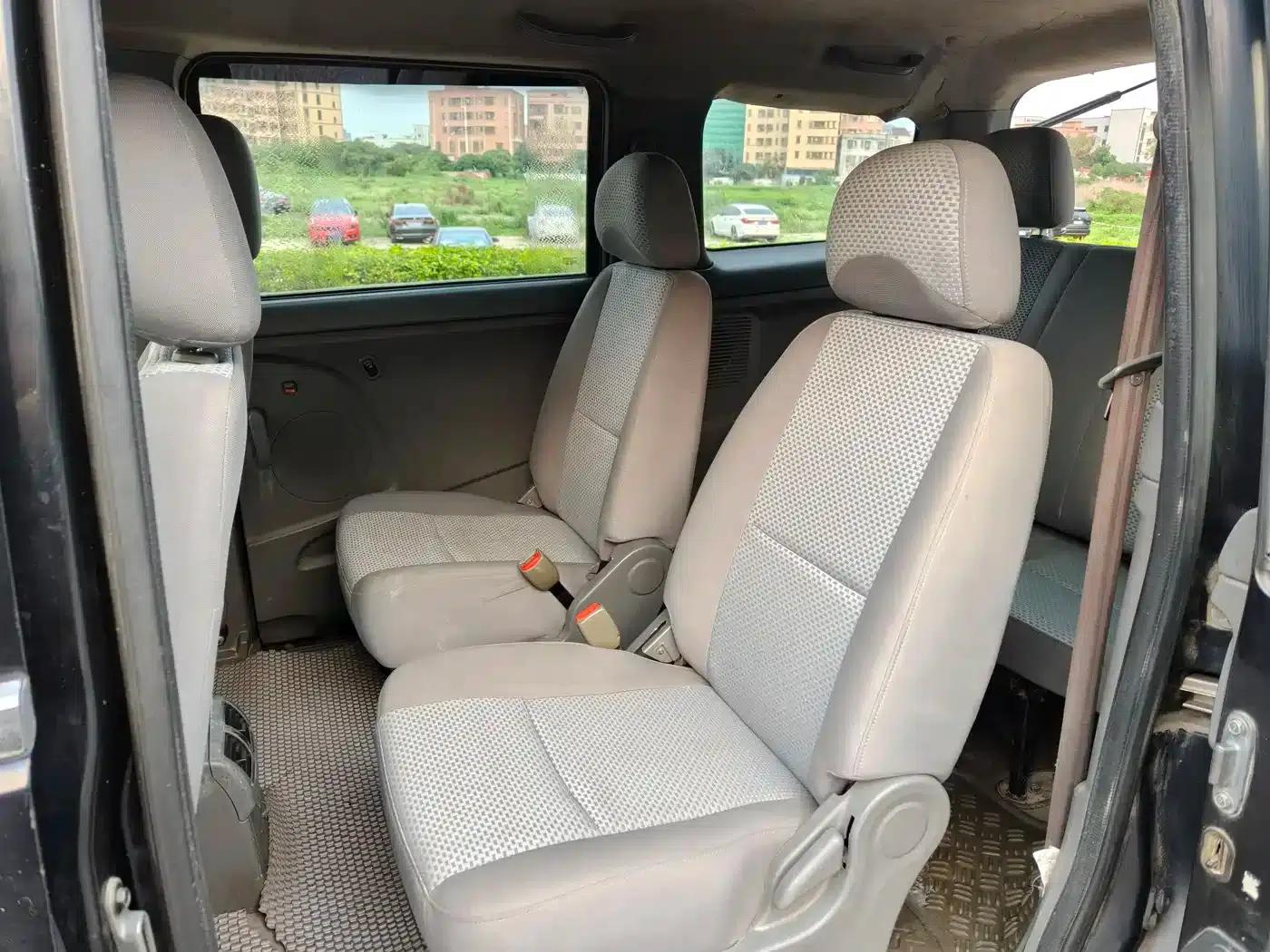 Shuai Ke 2013 Facelift 1.5L Manual Comfort 7-Seater (National IV Emission Standard) — миниатюра 7