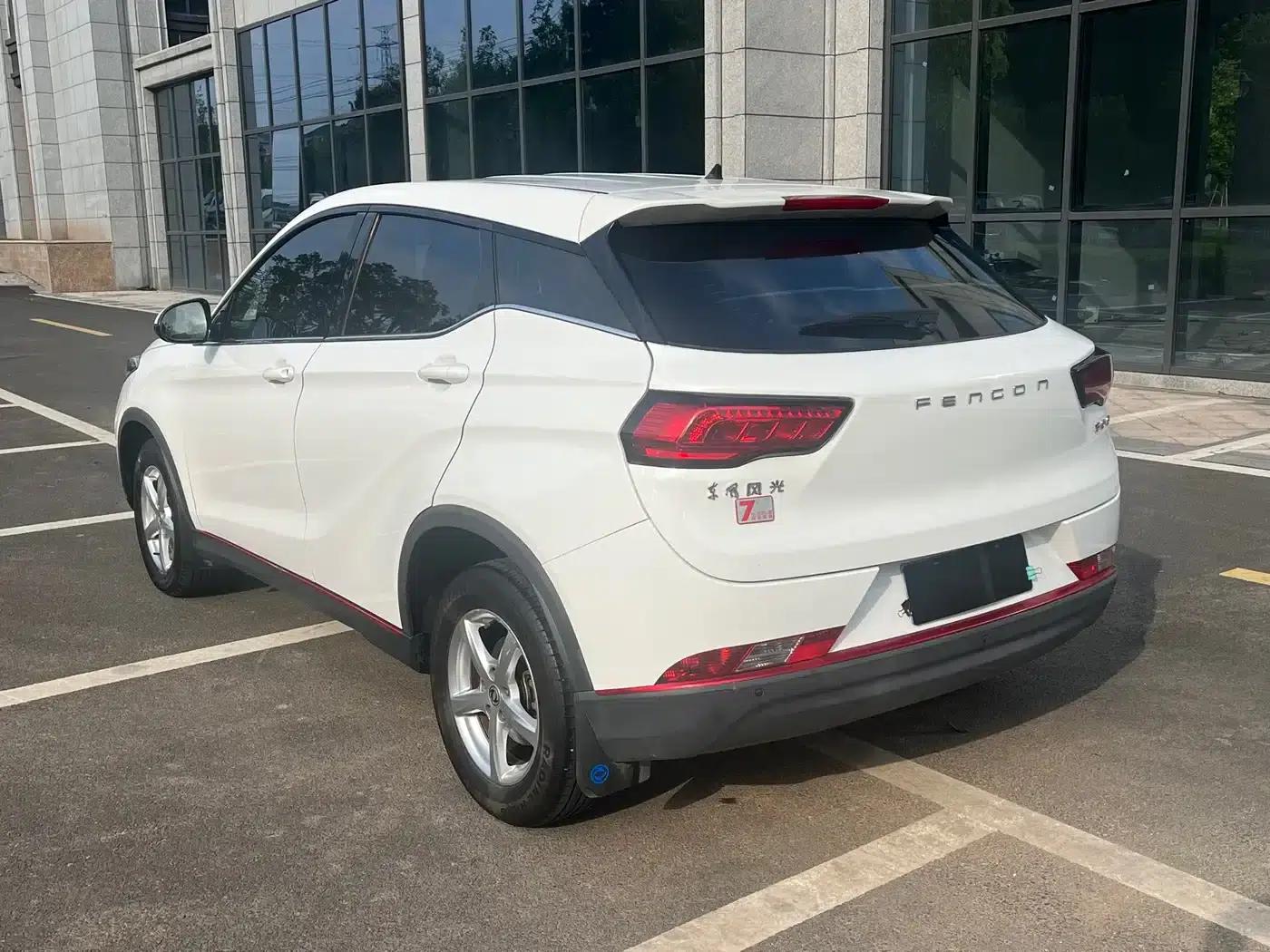 Fengguang 500 2022 1.5T CVT Enjoy Edition — миниатюра 4