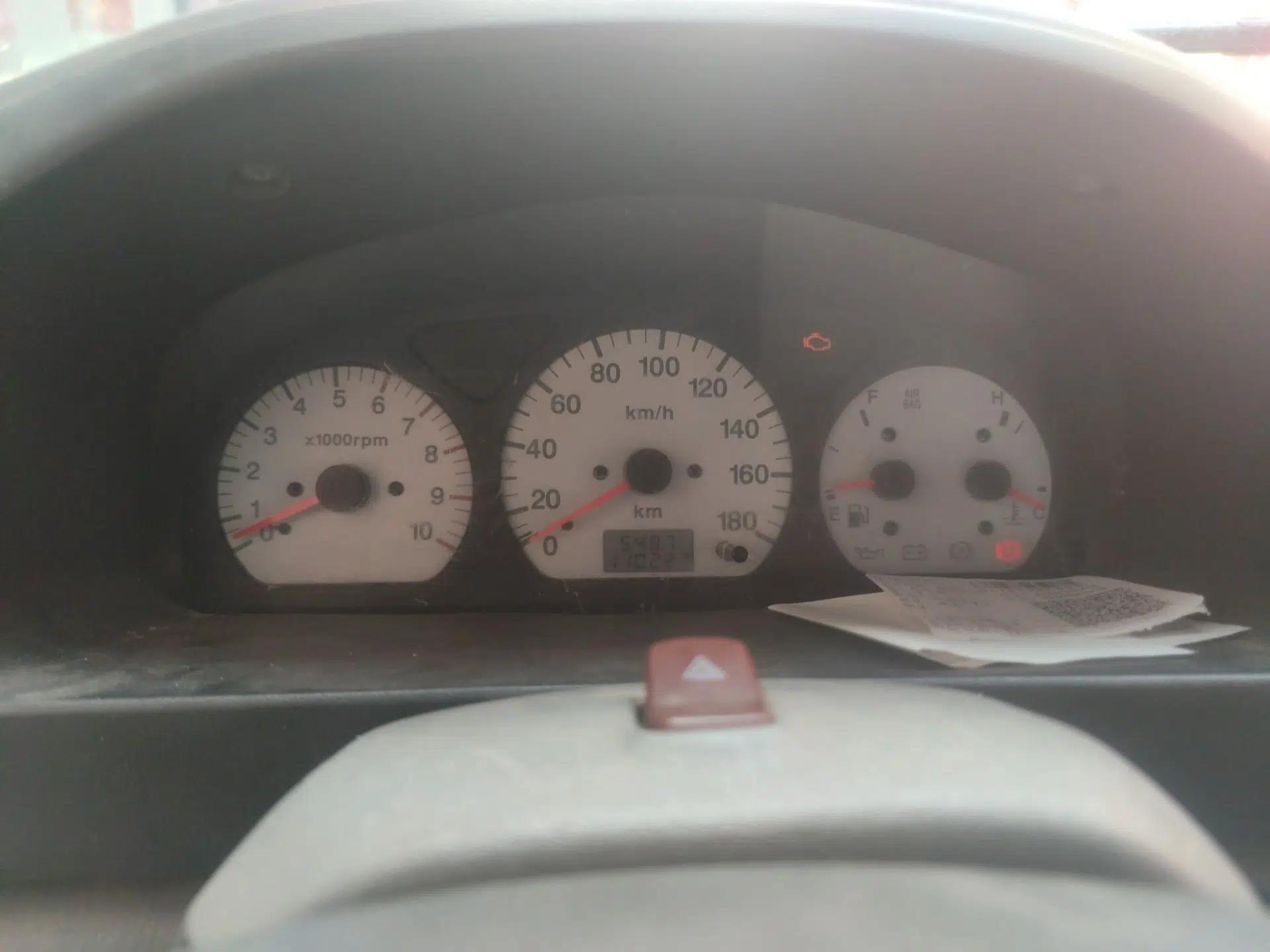 Suzuki Wagon R 2011 1.0L — миниатюра 12