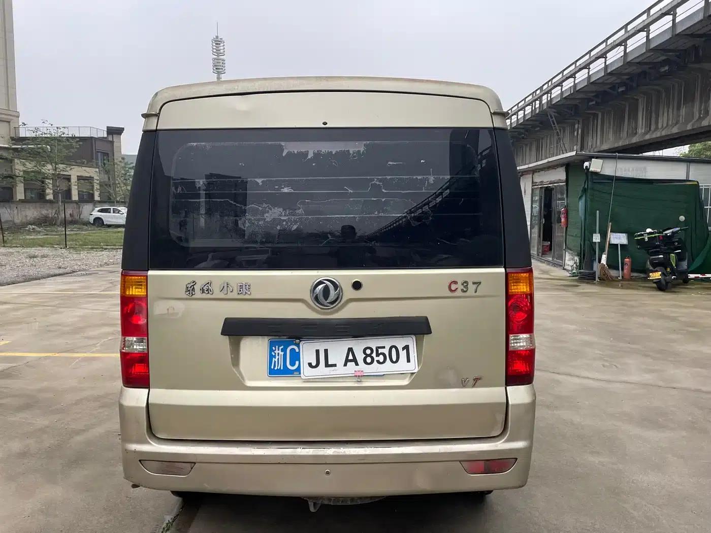 Dongfeng Xiaokang C37 2012 Model 1.4L Classic DK13-06 — миниатюра 5