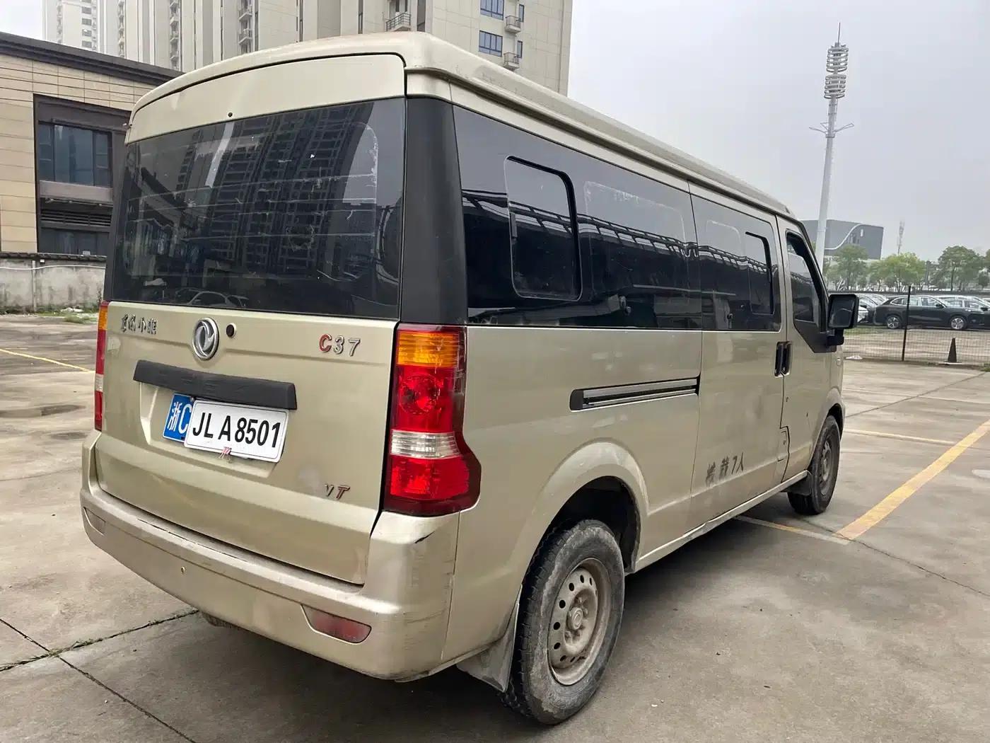 Dongfeng Xiaokang C37 2012 Model 1.4L Classic DK13-06 — миниатюра 6