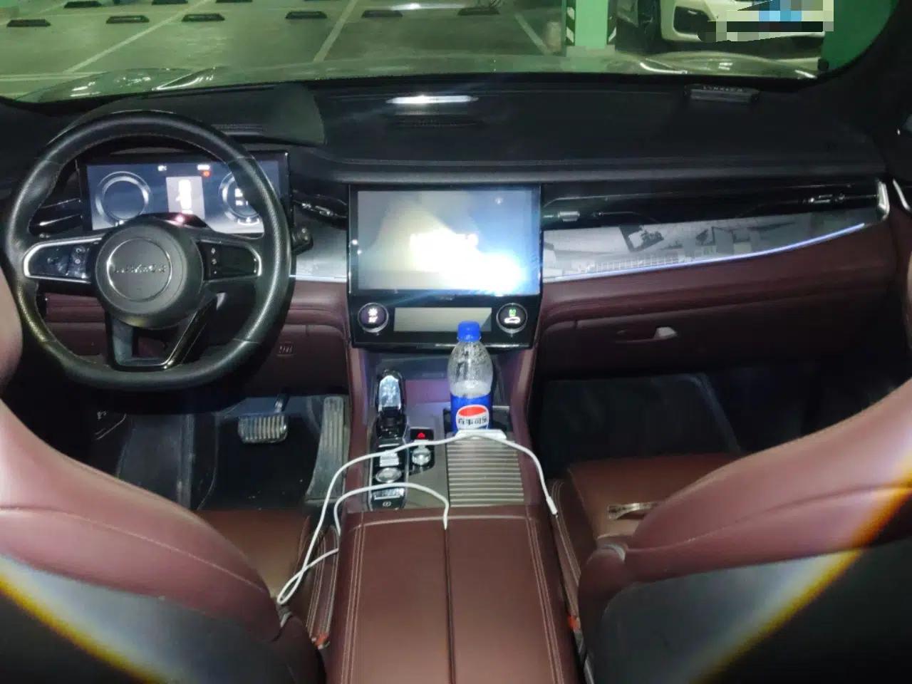 Lynk & Co 09 2021 2.0T Ultra Six-Seater — миниатюра 10