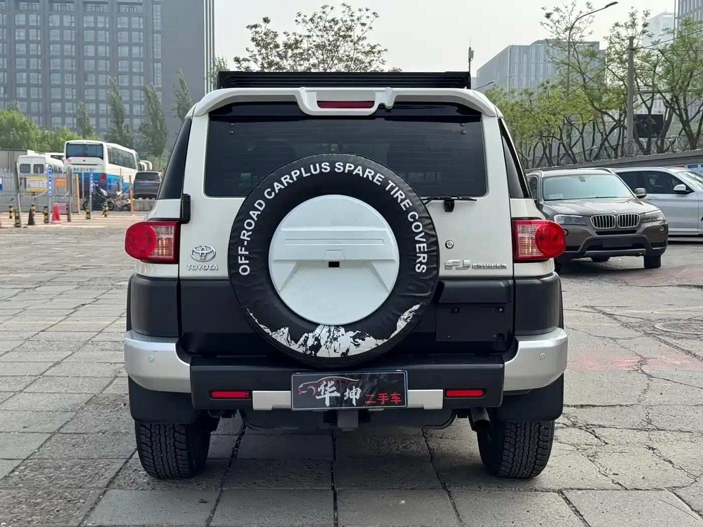 2022 FJ Cruiser 4.0L Middle East Edition — миниатюра 19