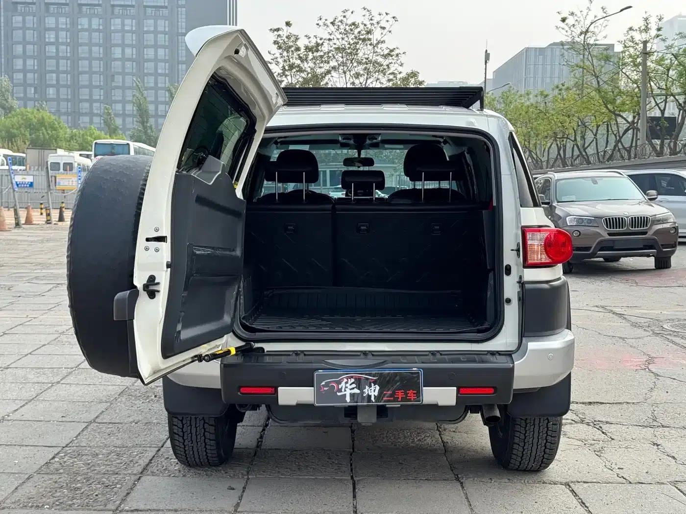 2022 FJ Cruiser 4.0L Middle East Edition — миниатюра 20