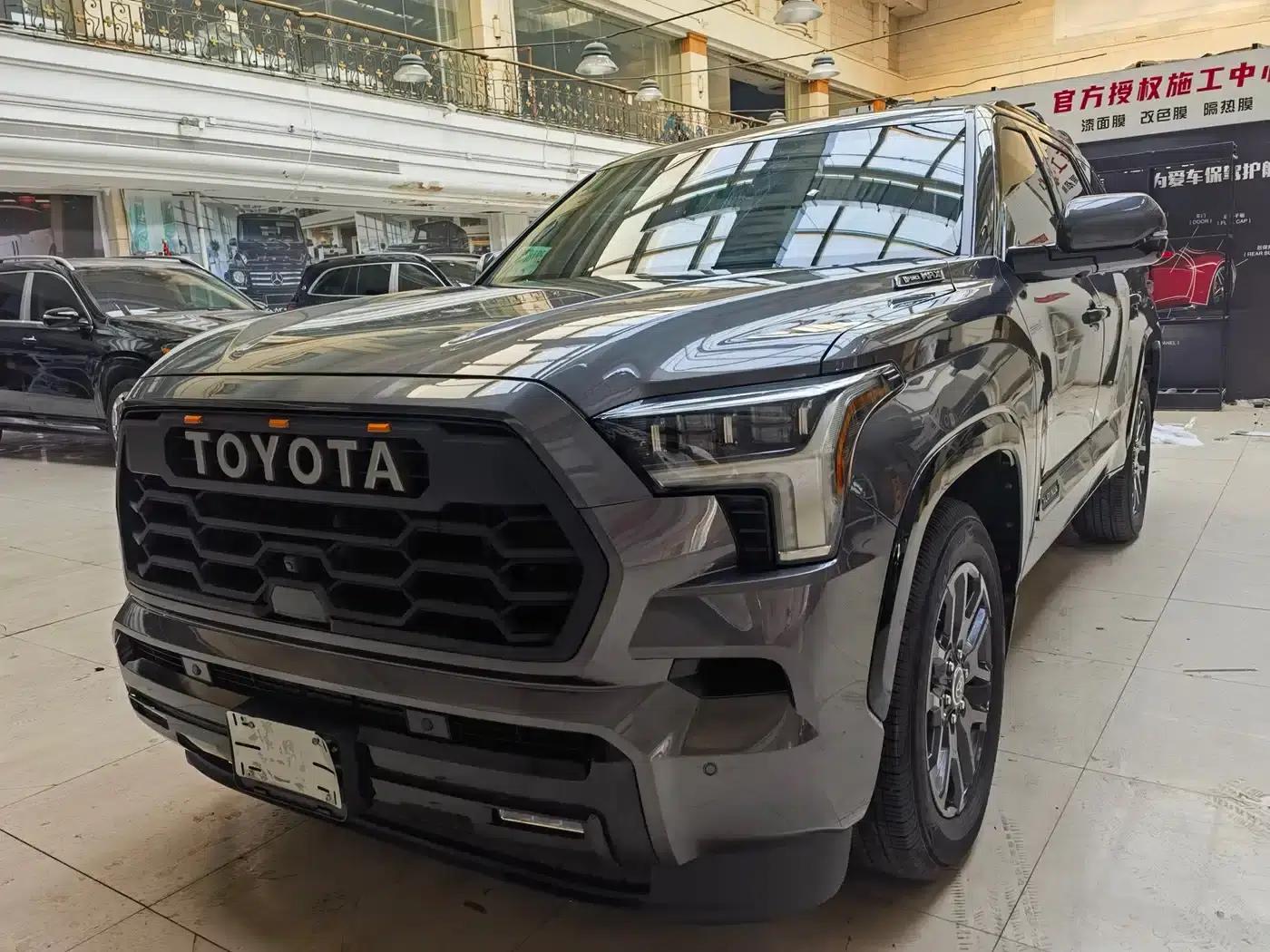 Sequoia 2023 3.5T Platinum Edition — миниатюра 1
