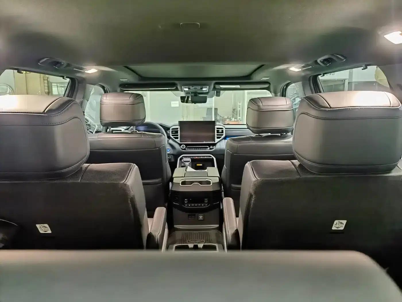Sequoia 2023 3.5T Platinum Edition — миниатюра 6
