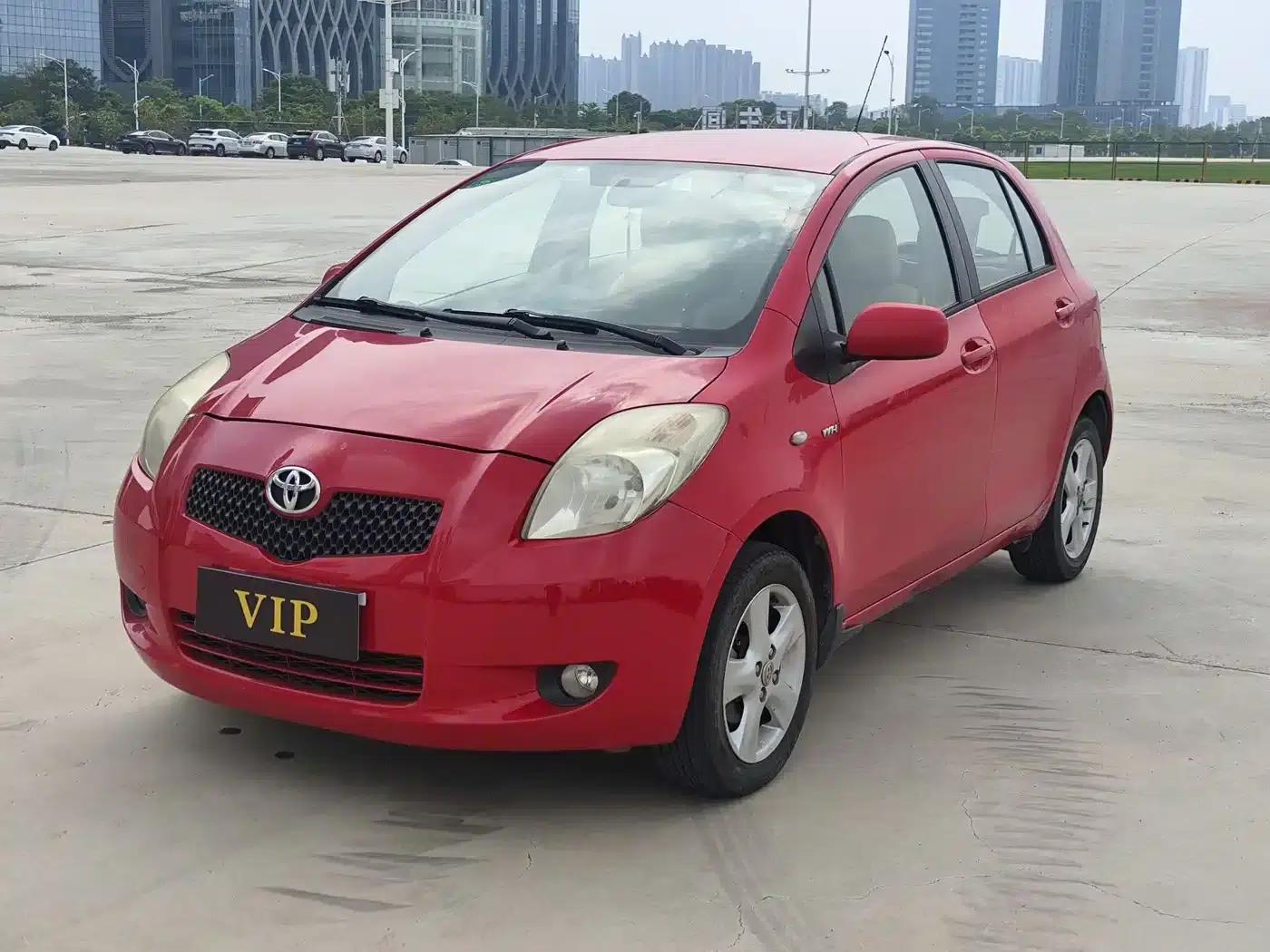 2009 Toyota Yaris 1.6E Automatic Comfort Edition — миниатюра 1