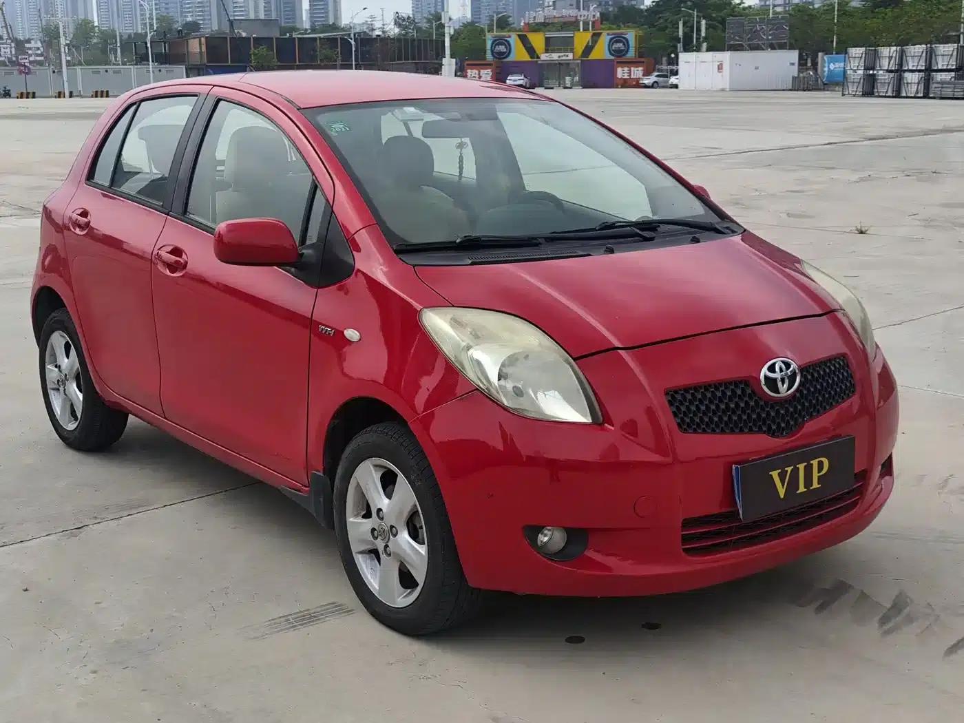 2009 Toyota Yaris 1.6E Automatic Comfort Edition — миниатюра 3