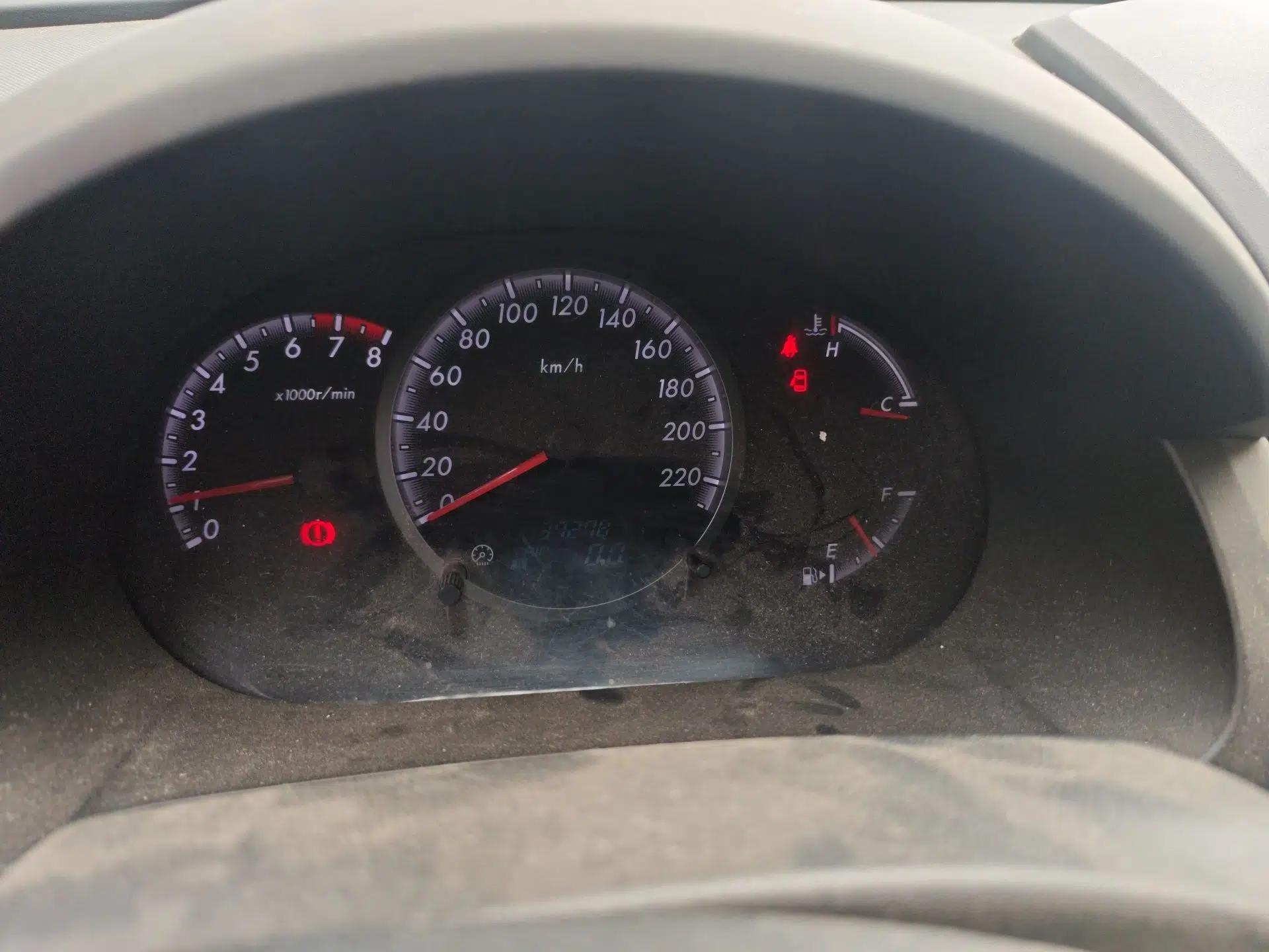 Mazda 5 2008 2.0 Manual Comfort Version — миниатюра 12