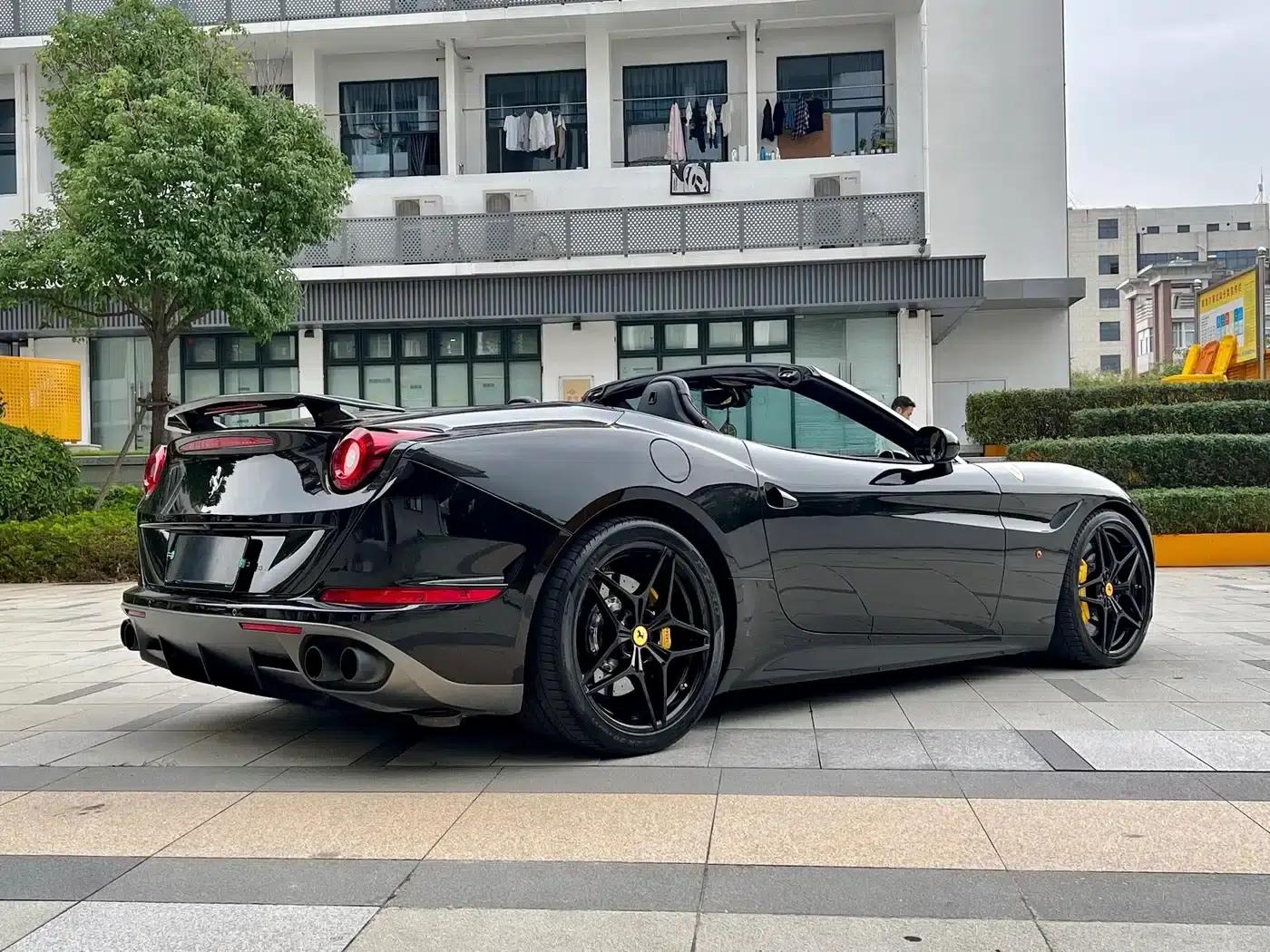 California T 2015 3.9T Standard Model — миниатюра 3