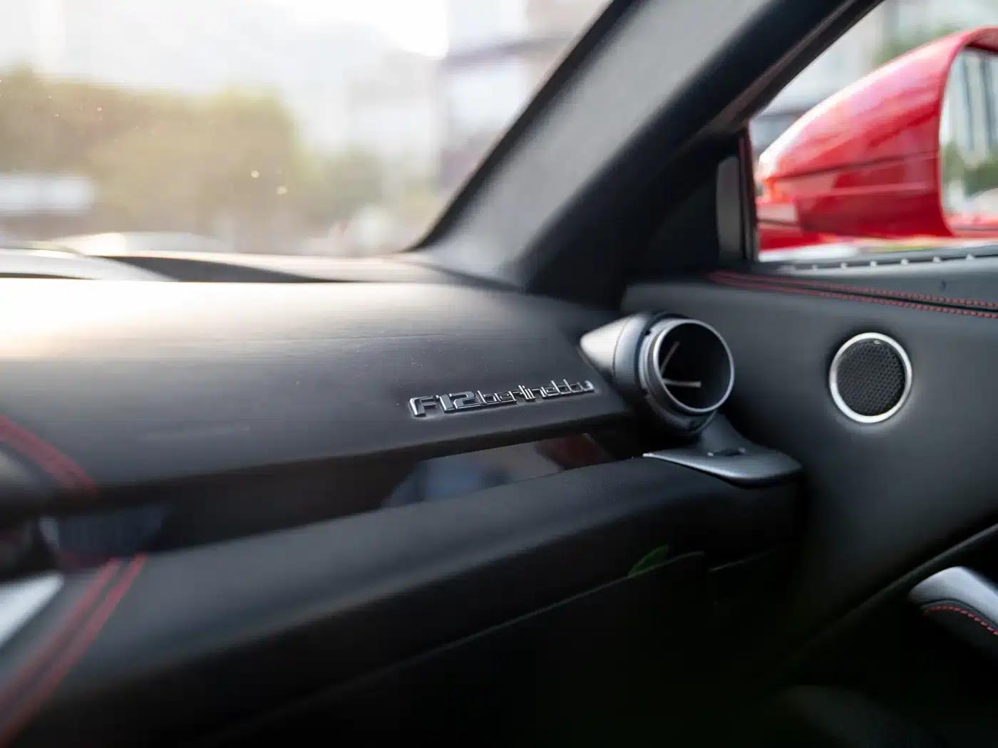 2013 F12berlinetta 6.3L Standard Model — миниатюра 14