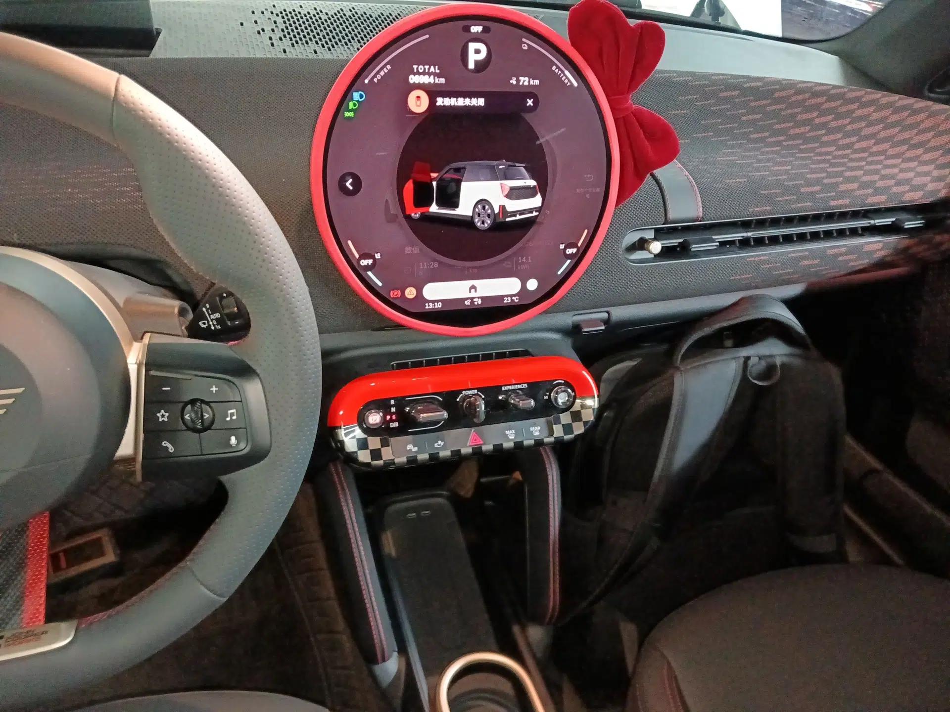 MINI Electric COOPER JCW 2025 JOHN COOPER WORKS — миниатюра 16