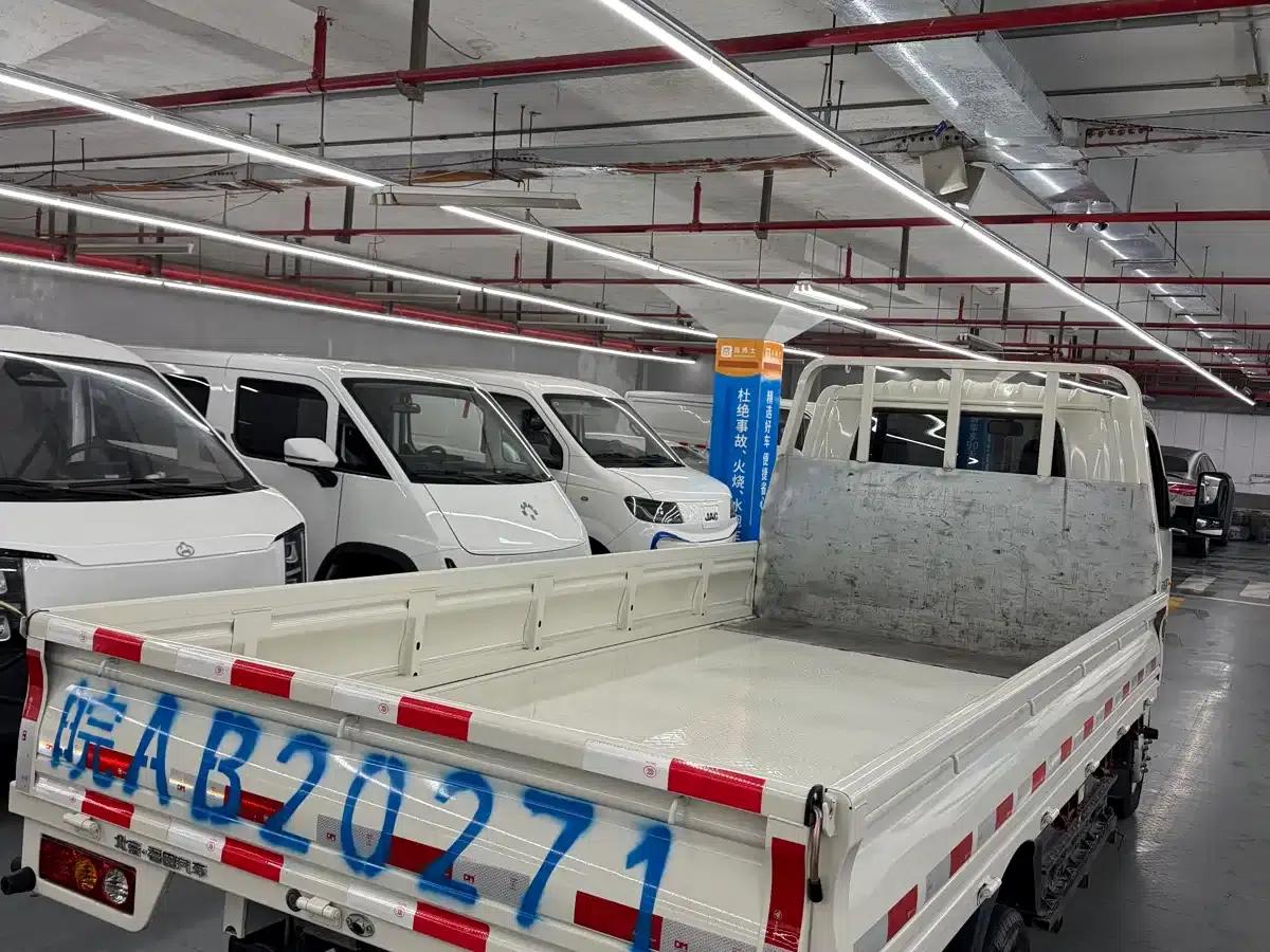 Xiangling M New Energy 2023 Model M1 Ningde Slot Cargo Box — миниатюра 5