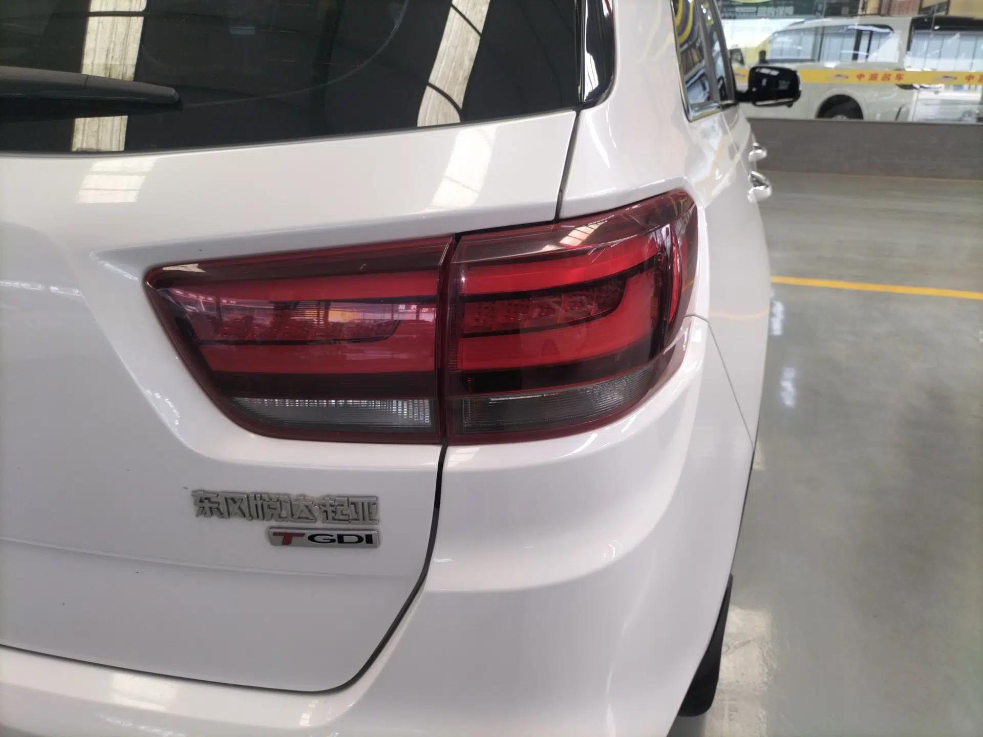 Kia KX7 2020 2.0T Automatic Two-Wheel Drive GLS 7-Seater — миниатюра 7