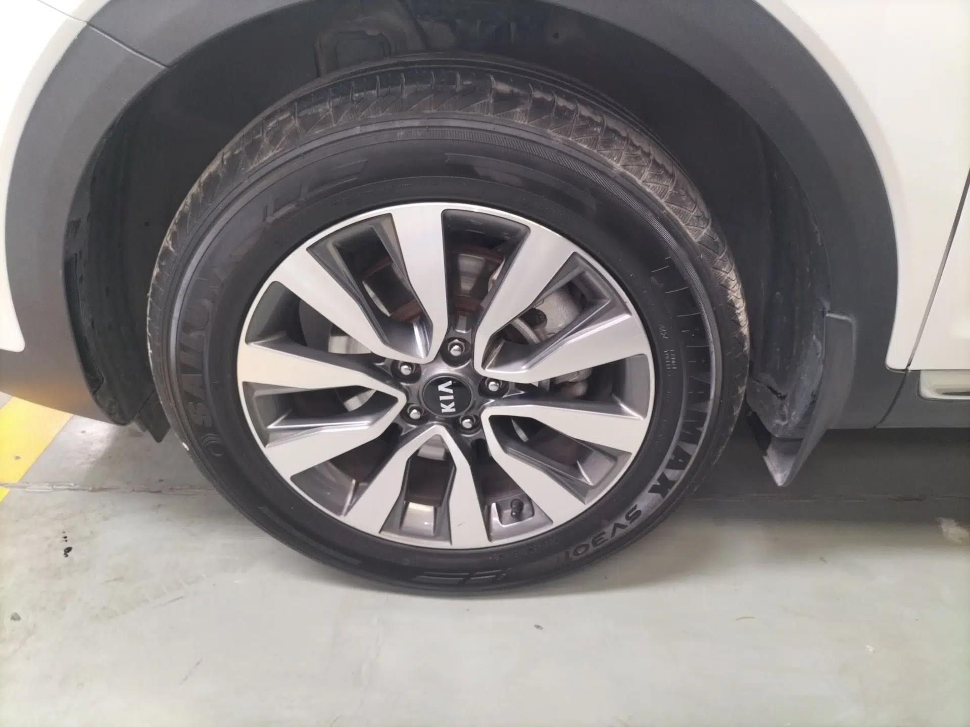 Kia KX7 2020 2.0T Automatic Two-Wheel Drive GLS 7-Seater — миниатюра 8