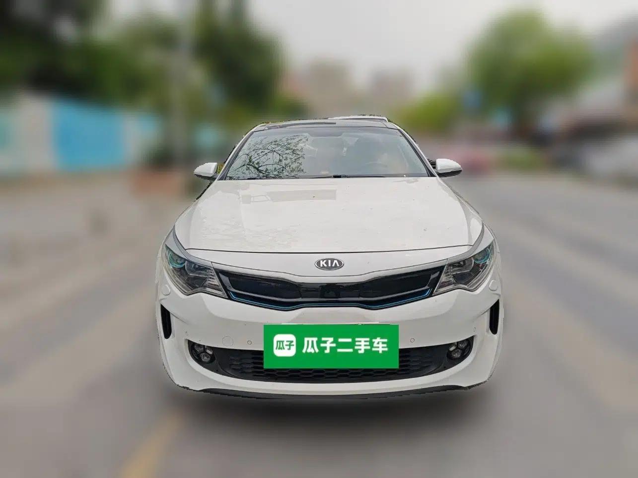 Kia K5 New Energy 2018 2.0L ZhiZun Edition — миниатюра 2