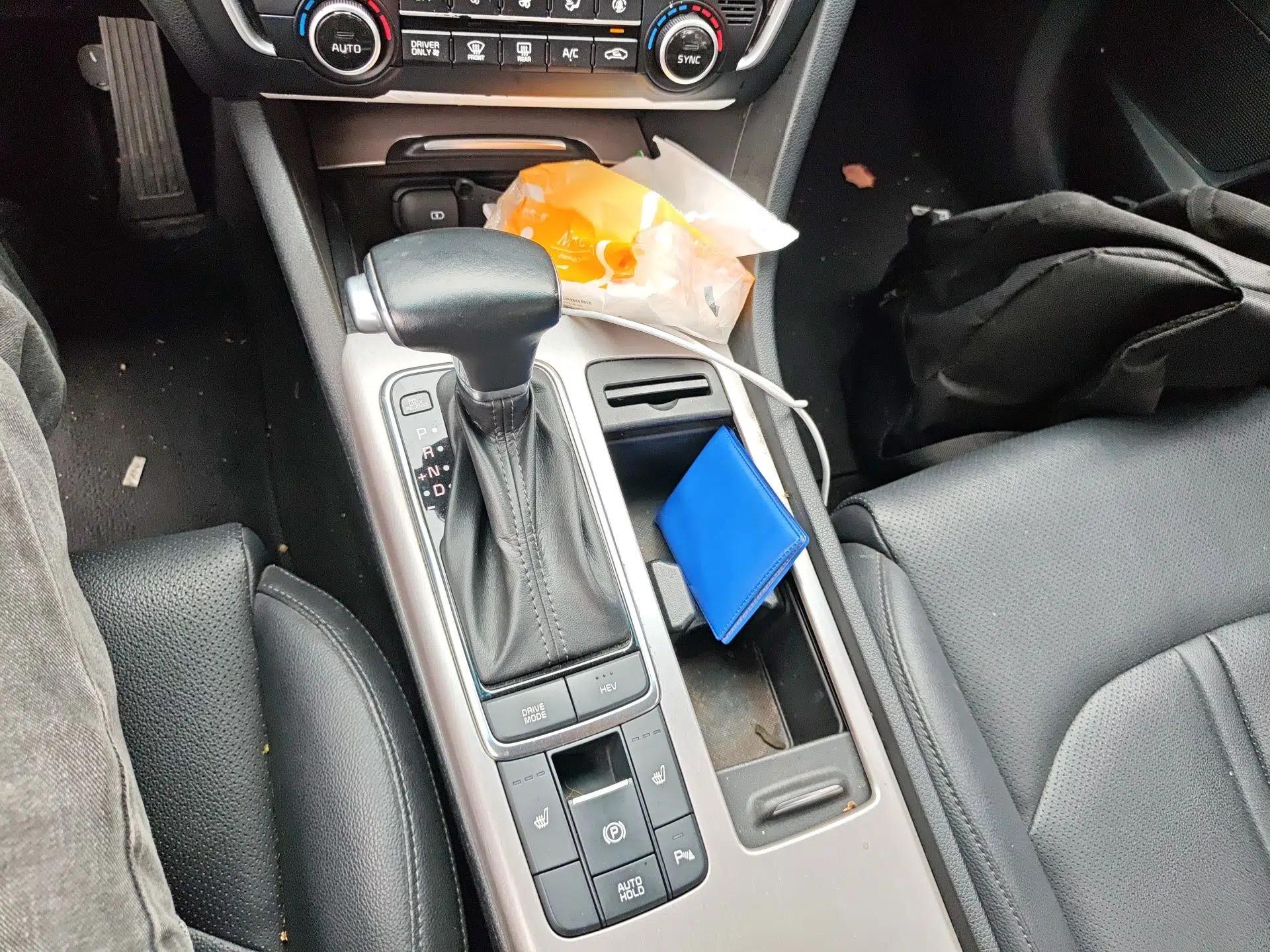 Kia K5 New Energy 2018 2.0L ZhiZun Edition — миниатюра 15