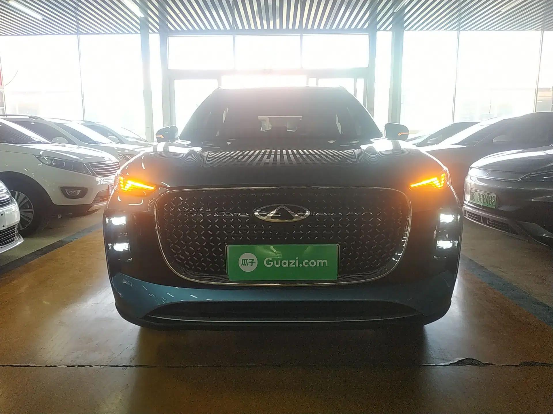 Chery Tiggo 8 PLUS C-DM 2025 1.5T 116 km Prestige Version 5 Seats — миниатюра 2