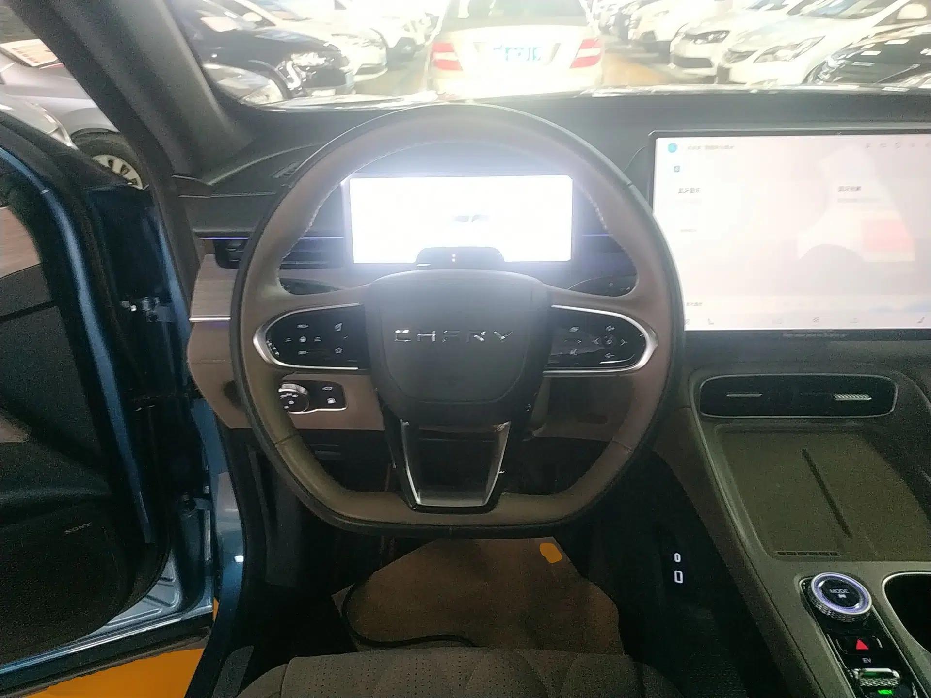 Chery Tiggo 8 PLUS C-DM 2025 1.5T 116 km Prestige Version 5 Seats — миниатюра 14