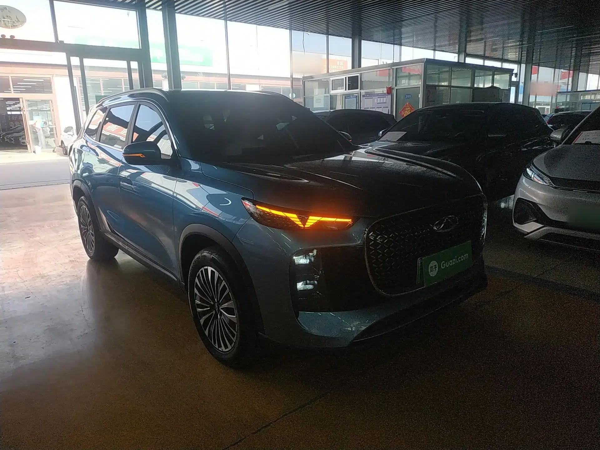 Chery Tiggo 8 PLUS C-DM 2025 1.5T 116 km Prestige Version 5 Seats — миниатюра 3