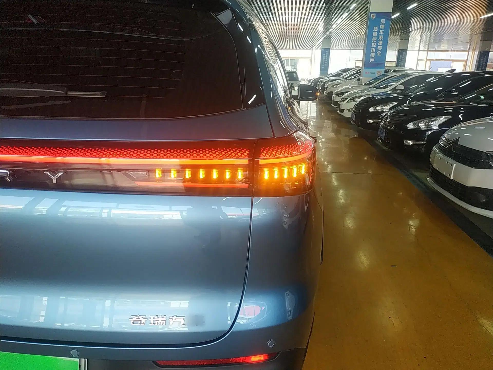 Chery Tiggo 8 PLUS C-DM 2025 1.5T 116 km Prestige Version 5 Seats — миниатюра 7
