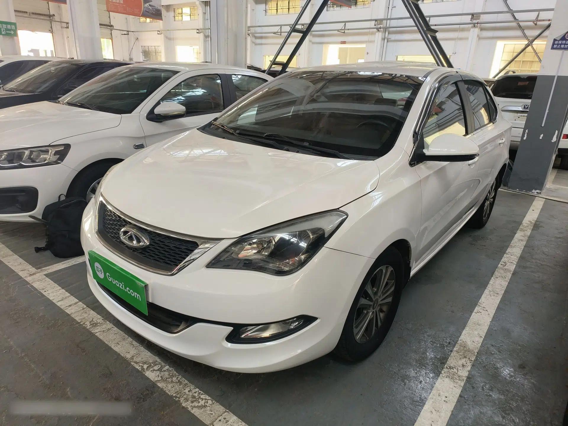 Chery Arrizo 3 2015 1.5L Manual High-End Version — миниатюра 1