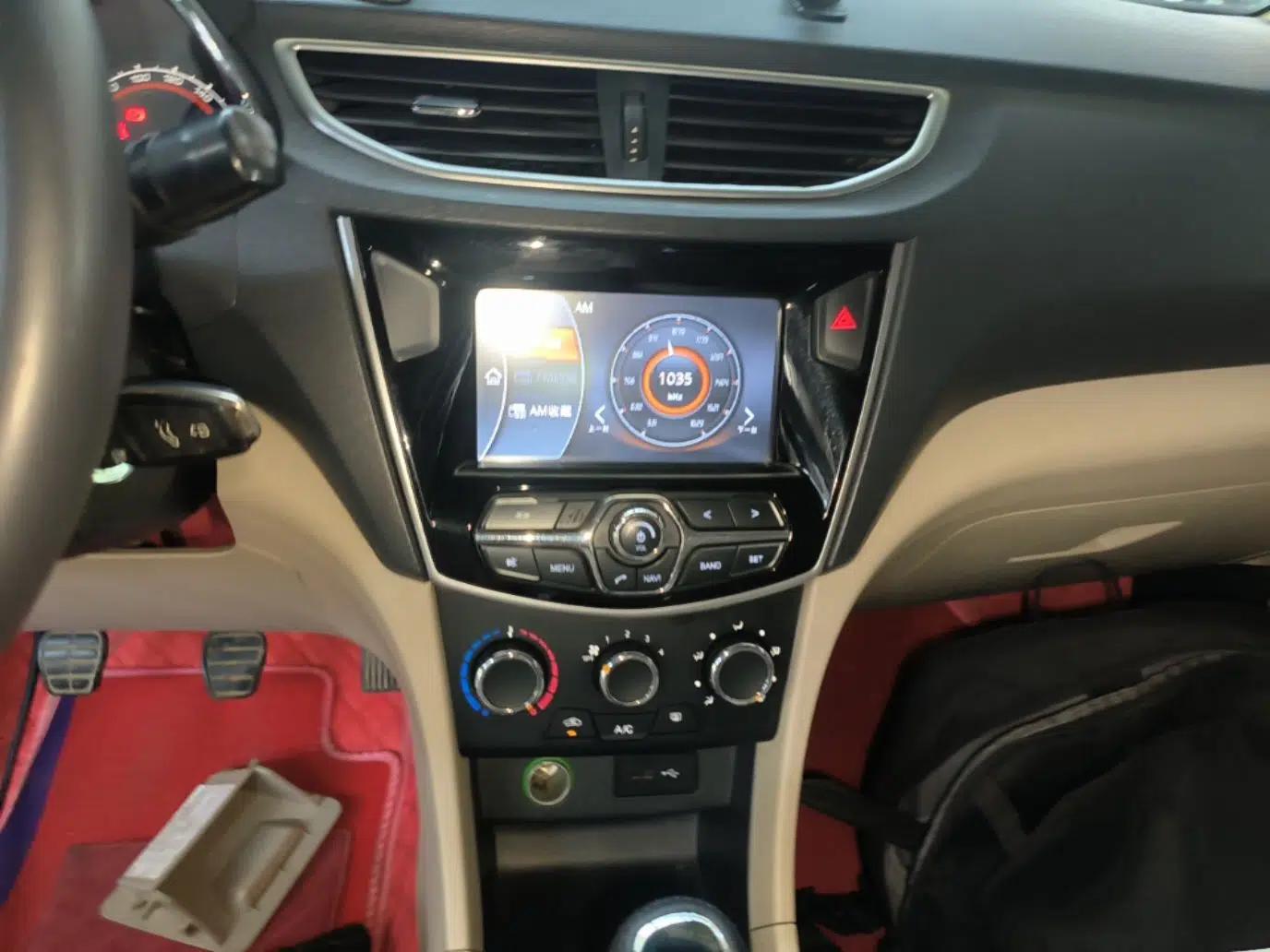 Chery Arrizo 3 2015 1.5L Manual High-End Version — миниатюра 16