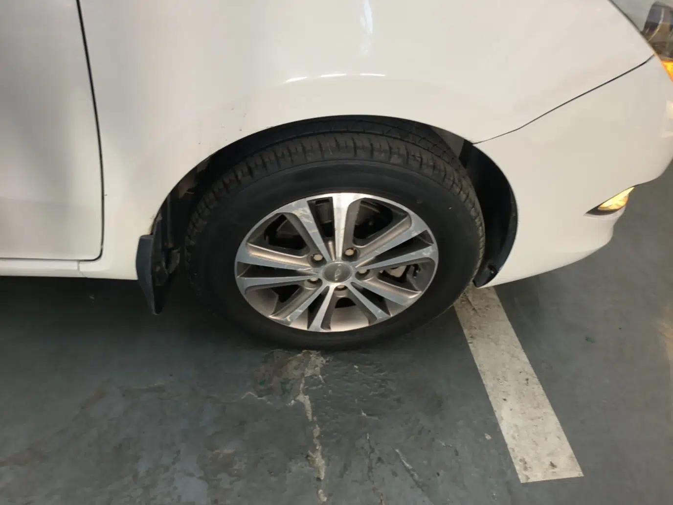 Chery Arrizo 3 2015 1.5L Manual High-End Version — миниатюра 10