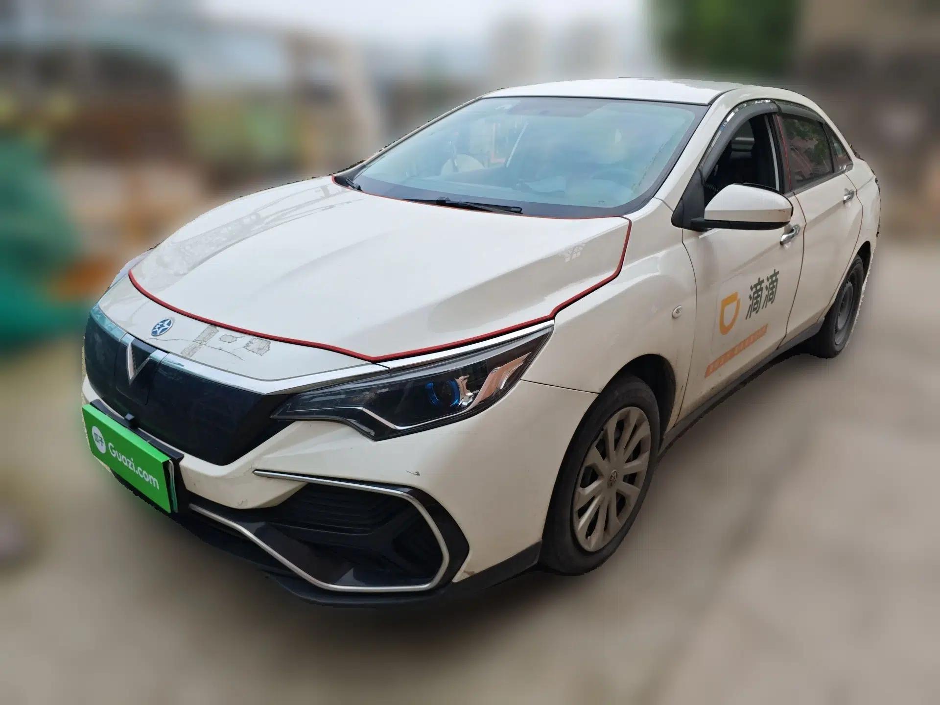 Venucia D60EV 2022 Standard Range Smart Drive Version — миниатюра 1