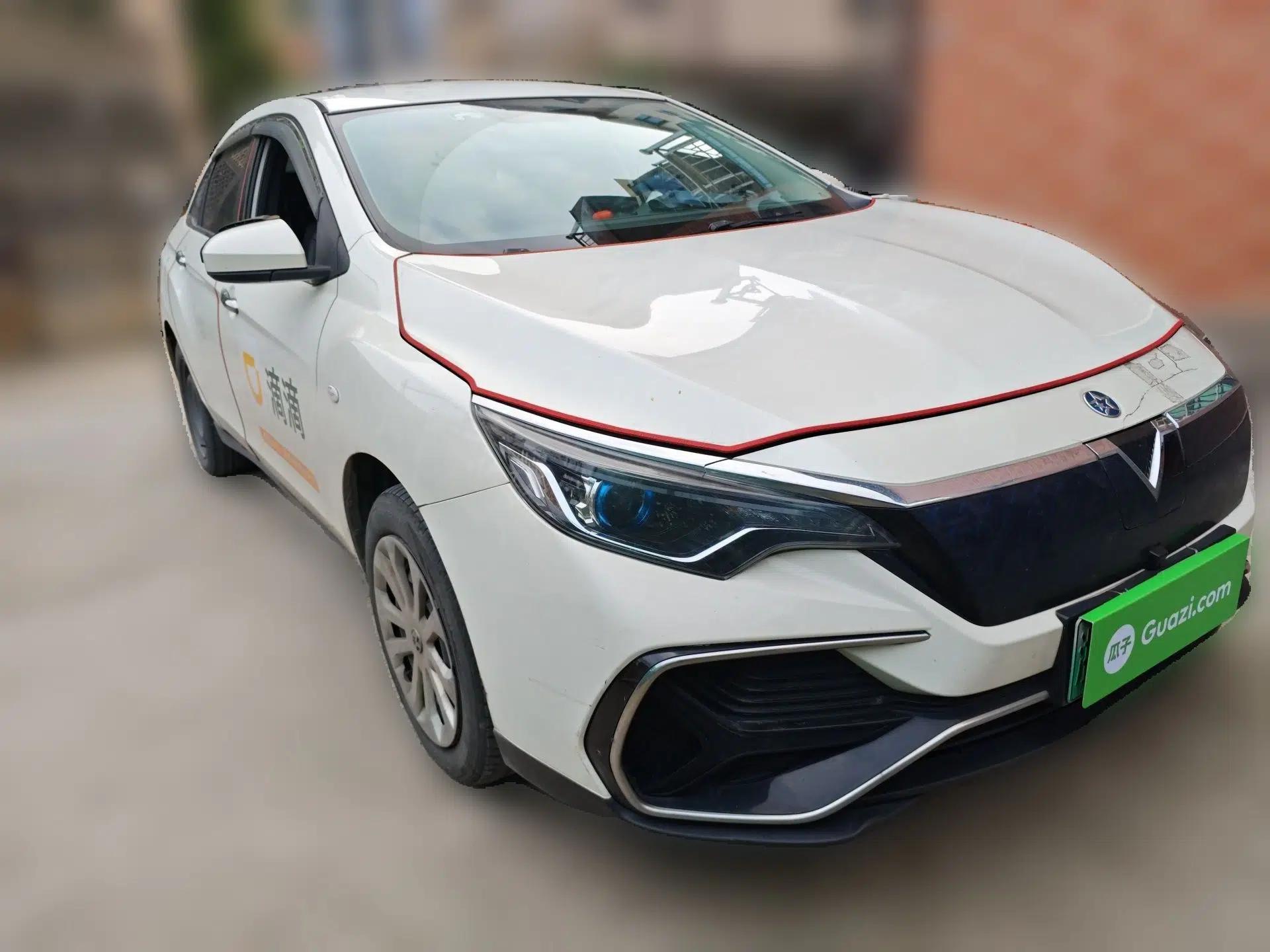 Venucia D60EV 2022 Standard Range Smart Drive Version — миниатюра 3