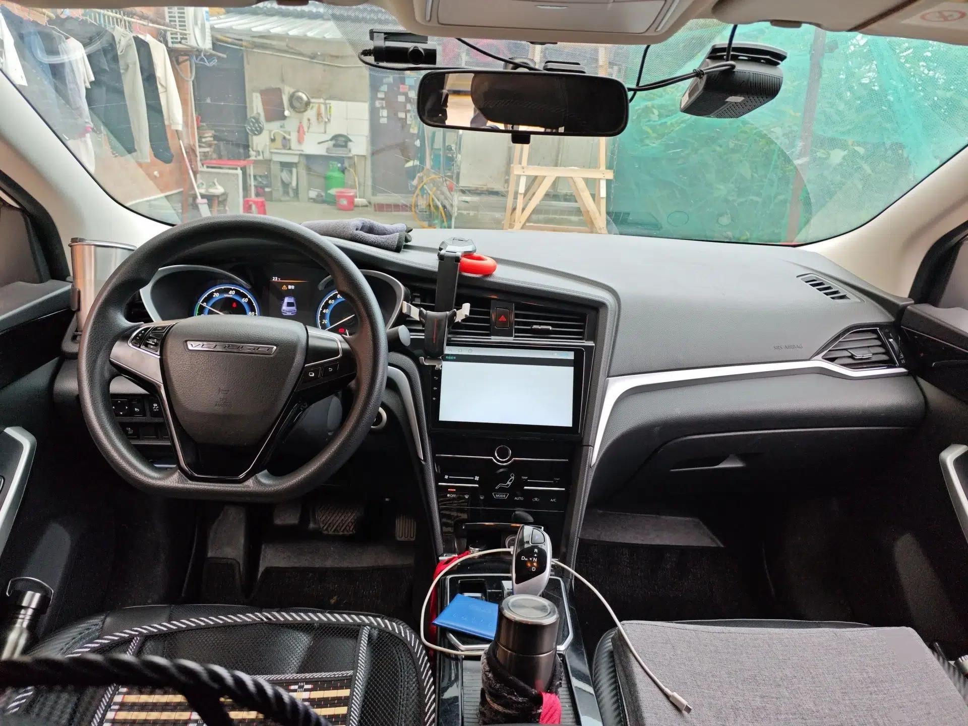 Venucia D60EV 2022 Standard Range Smart Drive Version — миниатюра 10