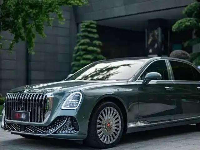Hongqi Golden Sunflower Elegant 2024 Model 4.0T V8