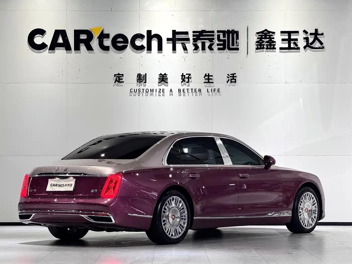 Hongqi Golden Sunflower Elegant 2024 Model 4.0T V8 — миниатюра 7
