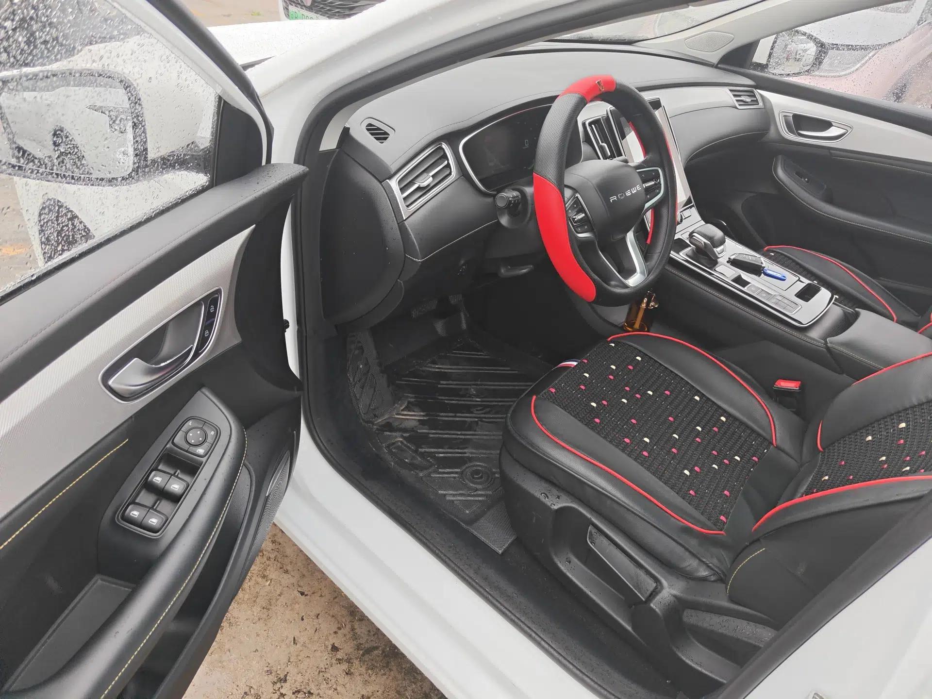 Roewe i6 MAX New Energy 2023 EV 420 Skyroof Special Edition — миниатюра 19