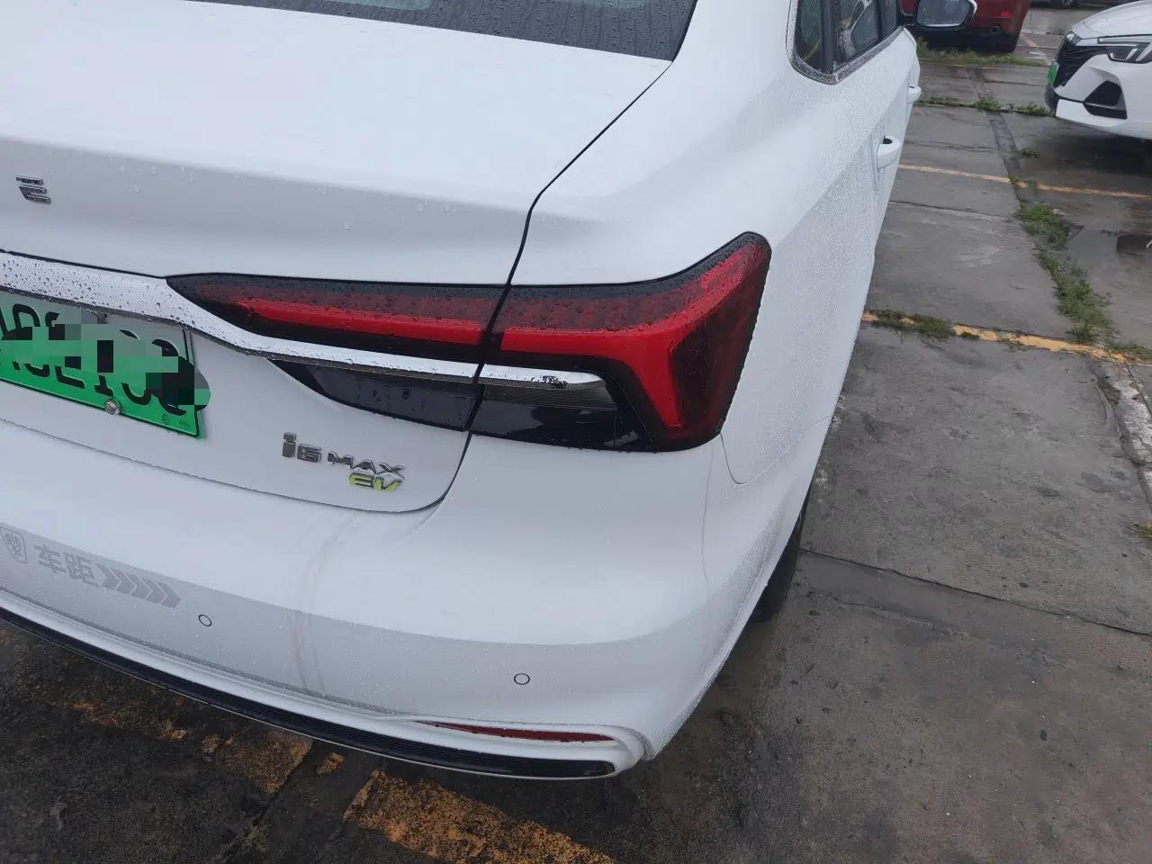 Roewe i6 MAX New Energy 2023 EV 420 Skyroof Special Edition — миниатюра 7