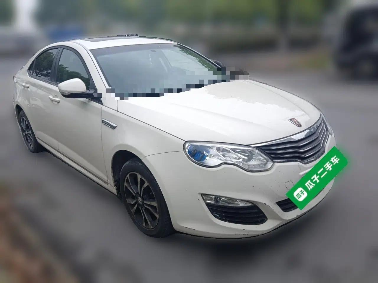 Roewe e550 2016 Deluxe Edition — миниатюра 3