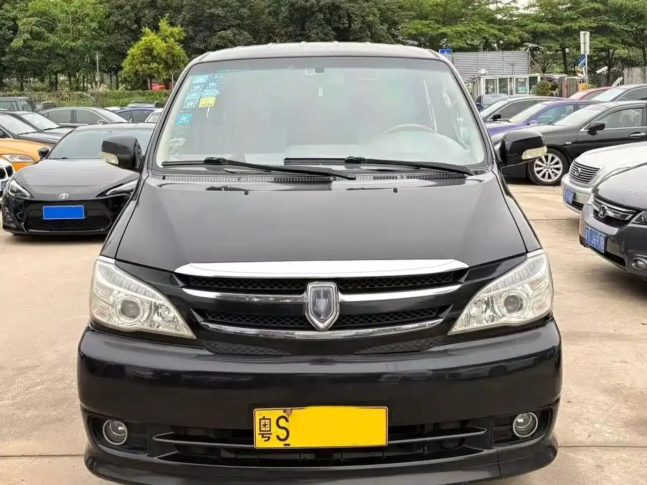 Grace 2013 2.0L Smart Standard 11-seater, National Games Commemorative Edition (National V Emission Standard 10-seater) — миниатюра 2