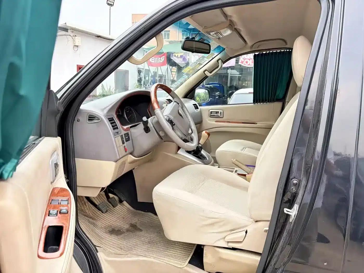 Grace 2013 2.0L Smart Standard 11-seater, National Games Commemorative Edition (National V Emission Standard 10-seater) — миниатюра 6