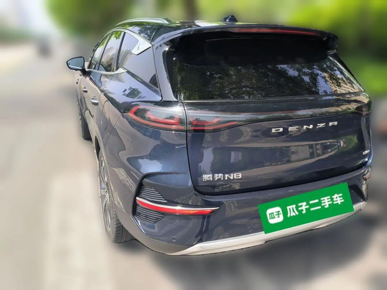 Denza N8 2023 Four-Wheel Drive Ultra-Hybrid Flagship Six-Seater Version — миниатюра 4