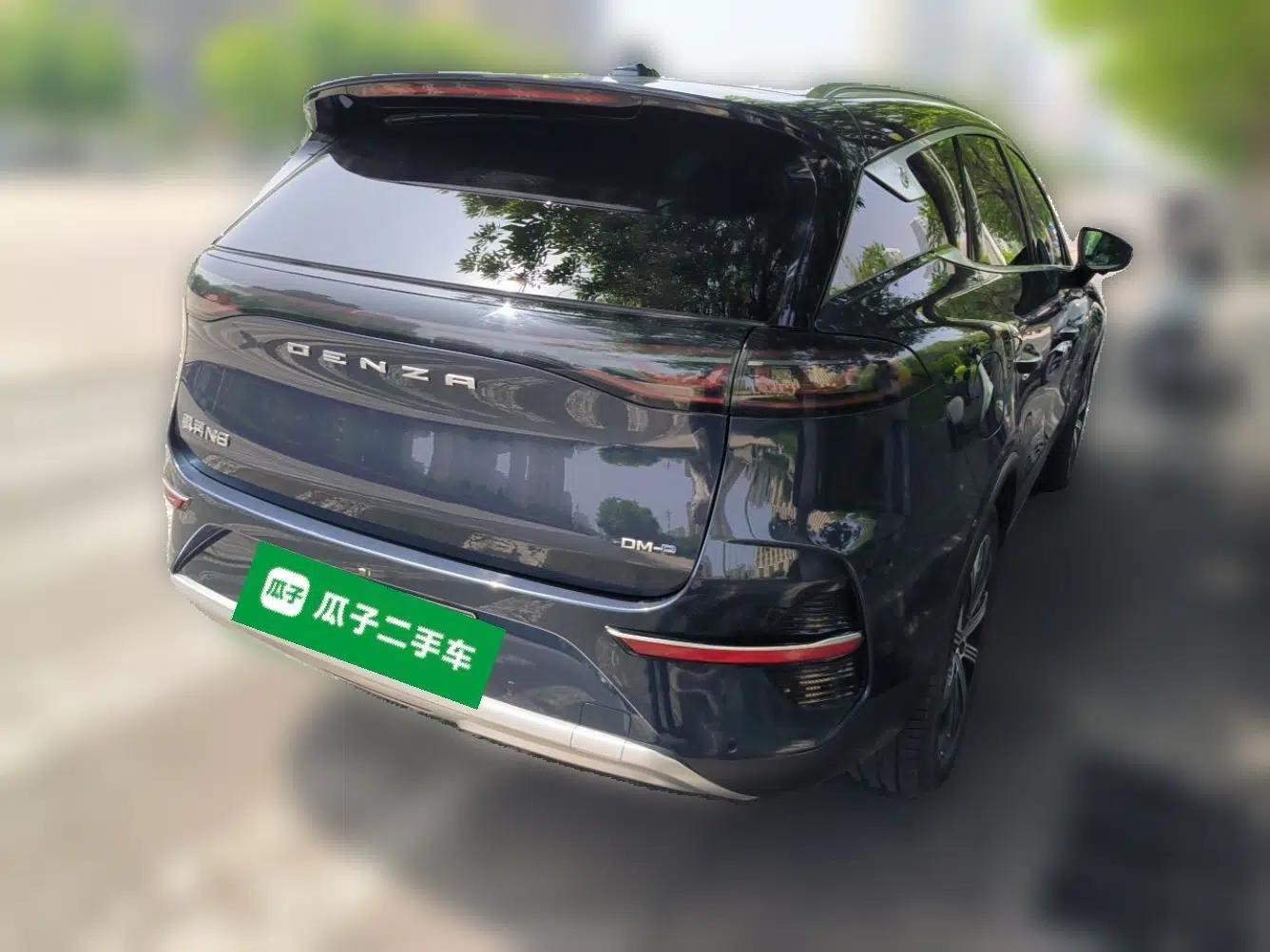 Denza N8 2023 Four-Wheel Drive Ultra-Hybrid Flagship Six-Seater Version — миниатюра 6