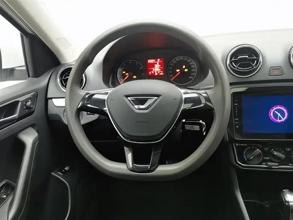 Jetta VA3 2021 1.5L Automatic Enjoy Edition — миниатюра 11