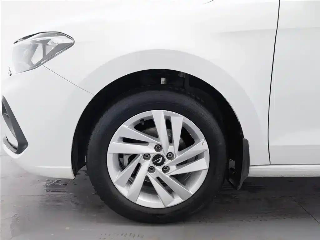 Jetta VA3 2021 1.5L Automatic Enjoy Edition — миниатюра 17