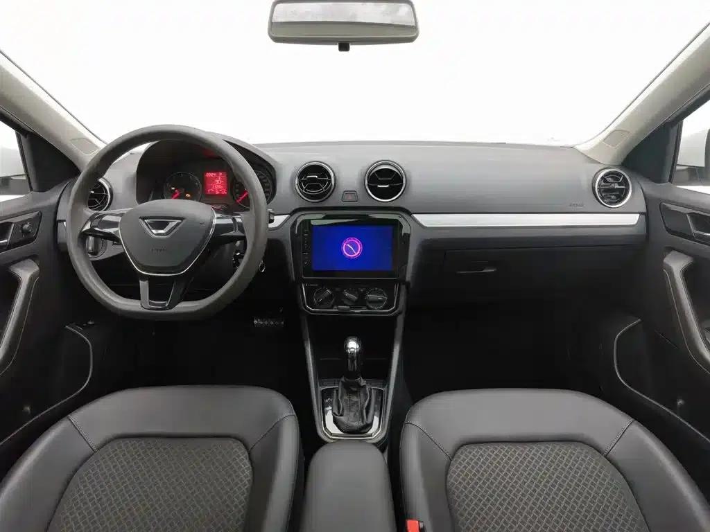 Jetta VA3 2021 1.5L Automatic Enjoy Edition — миниатюра 5
