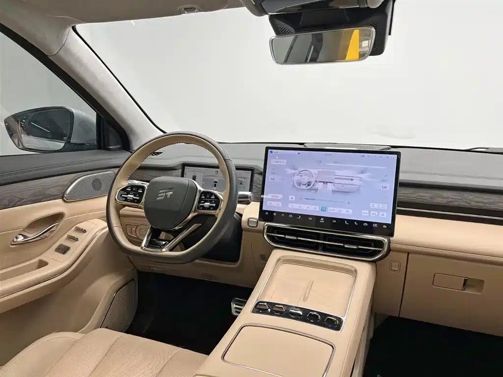 Jetour Mountain & Sea L9 2025 1.5TD 2DHT Flagship Edition 6-seater — миниатюра 27