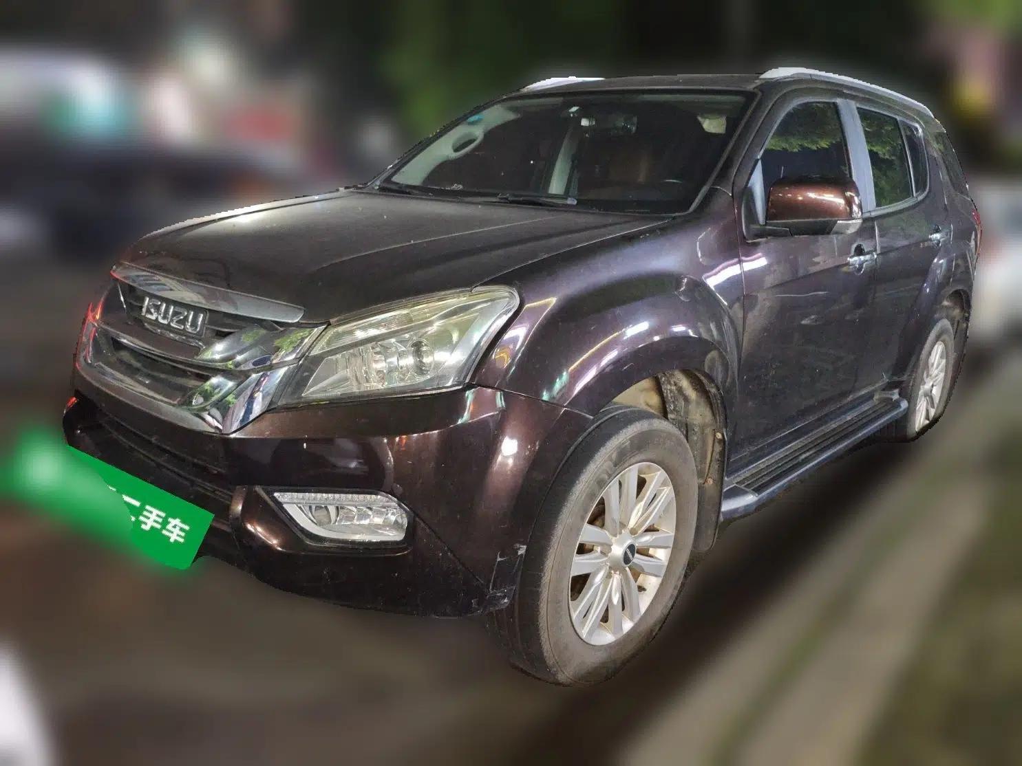 Isuzu mu-X 2017 3.0T Four-Wheel Drive Automatic Luxury 7-Seater China V Emission Standard — миниатюра 1