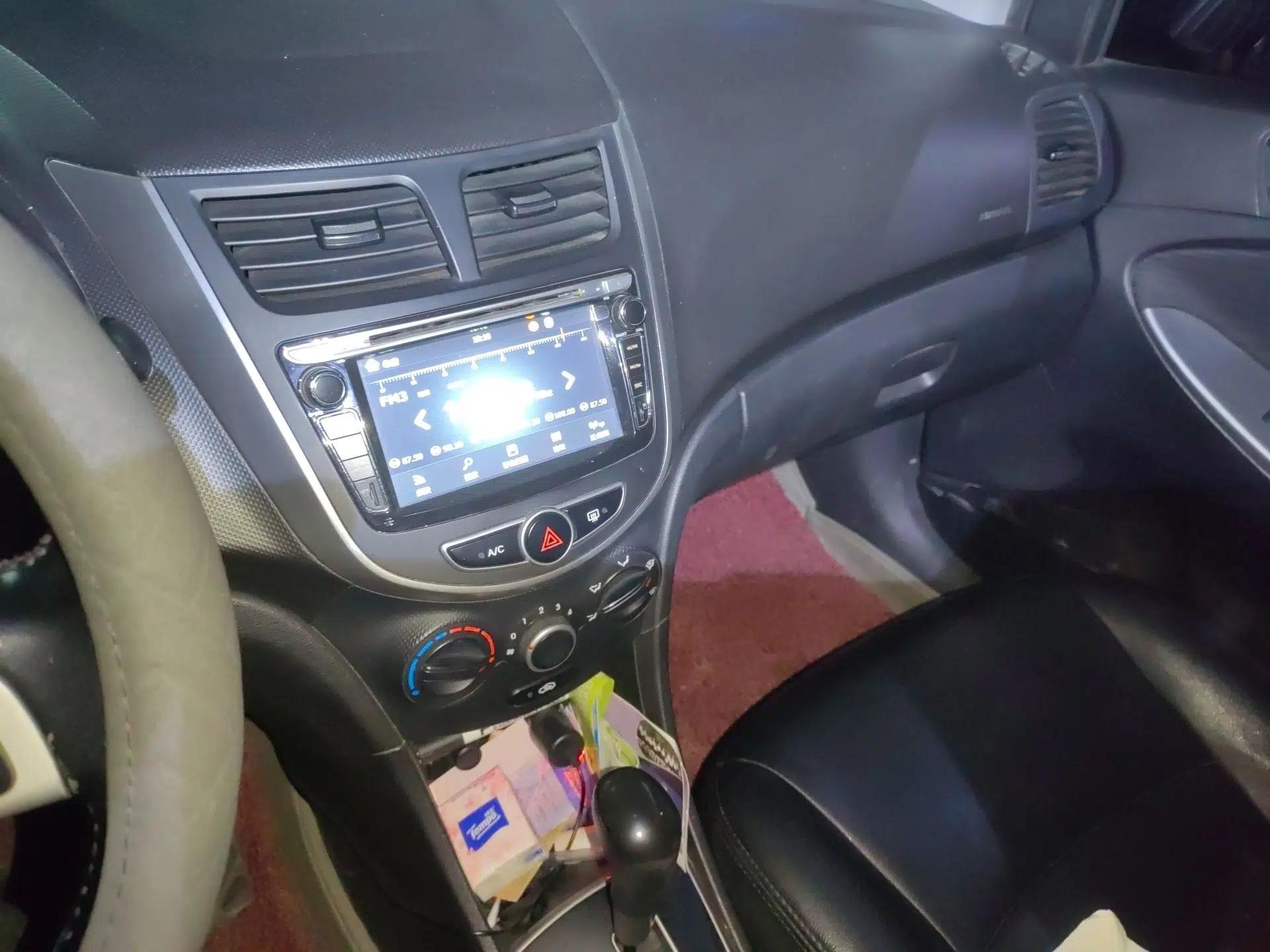 Hyundai Verna Ray 2014 1.4L Automatic GLX — миниатюра 14